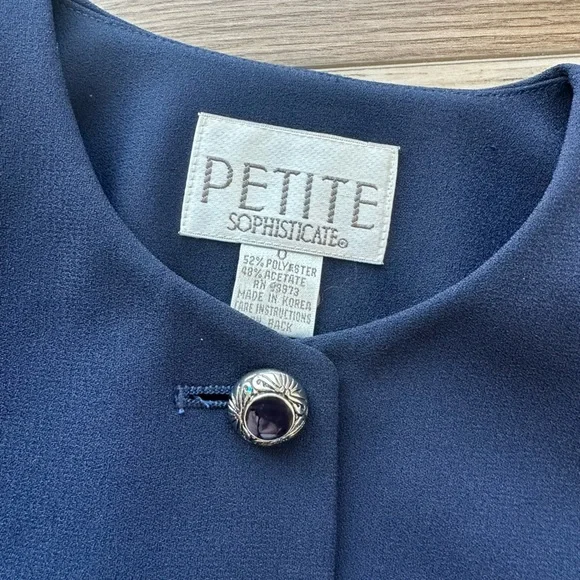 Vintage Navy Blue Matching Suit Set: Pencil Skirt & Blazer Jacket - Picture 5 of 13